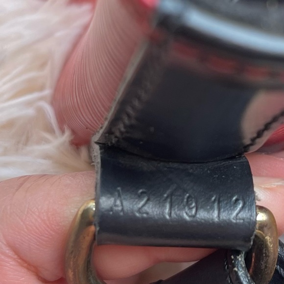 ‼️SOLD‼️ Louis Vuitton Petit Noe Handbag Epi Leather - Picture 14 of 15